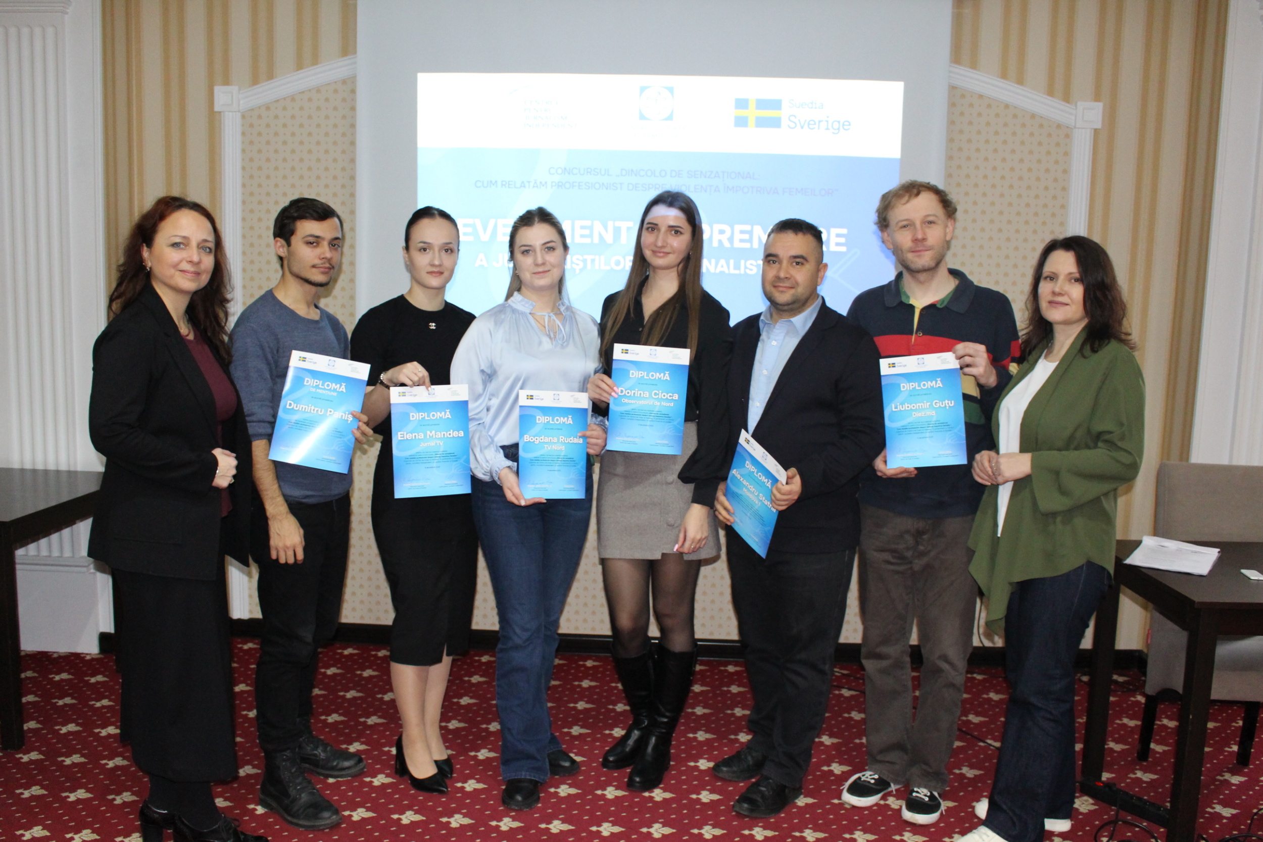 Dincolo de senzațional: Jurnaliști și jurnaliste premiate pentru cele mai bune materiale despre violența împotriva femeilor